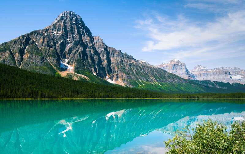calgary-banff-private-columbia-icefield-glacier-day-tour