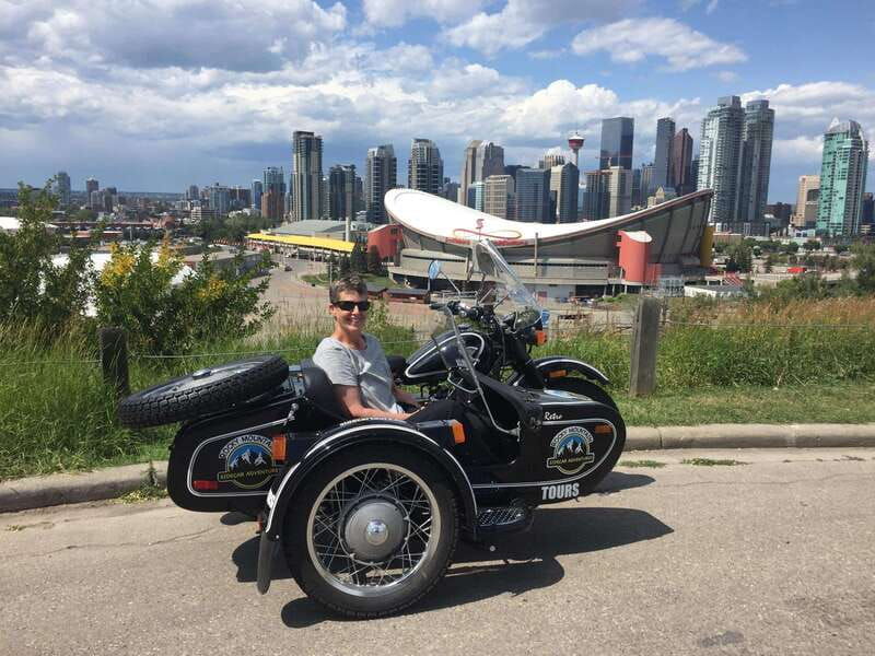 calgary-city-tour-by-vintage-style-sidecar-motorcycle