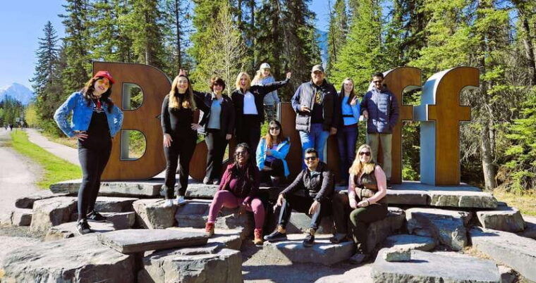 calgary-glaciers-mountains-lakes-canmore-and-banff-tour