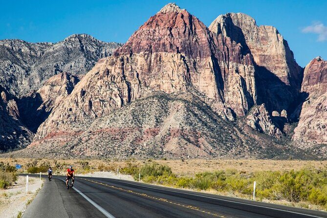 California desert, Red Rock Sign and Seven Magic Mts - FAQ