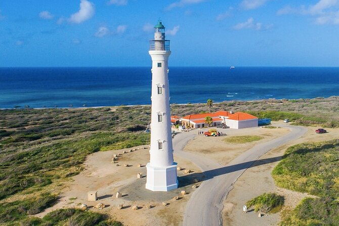 california-lighthouse-observatory-entrance-in-aruba