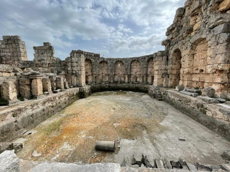 call-of-ancient-history-in-perge