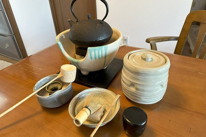 calligraphy-and-matcha-in-a-warm-kumamoto-home-2