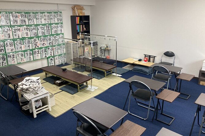 calligraphy-experience-sword-drawing-and-calligraphy-performance