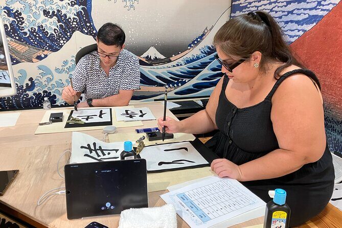 Calligraphy Fan Workshop at a 50-Year-Old Craft Shop in Hiroshima - An In-Depth Look at the Calligraphy Fan Workshop