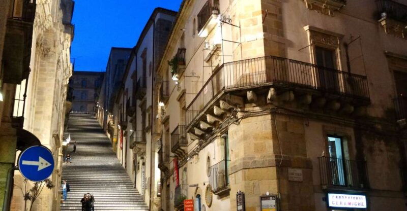 caltagirone-traditional-ceramic-town-walking-tour