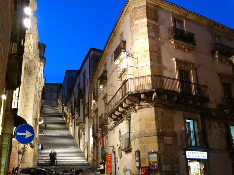 caltagirone-traditional-ceramic-town-walking-tour