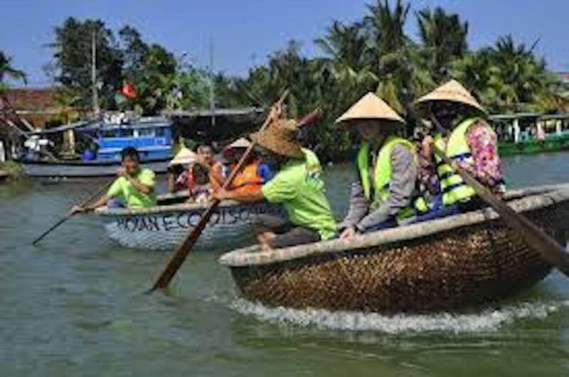 cam-thanh-basket-boat-my-son-sanctuary-from-hoi-an-da-nang