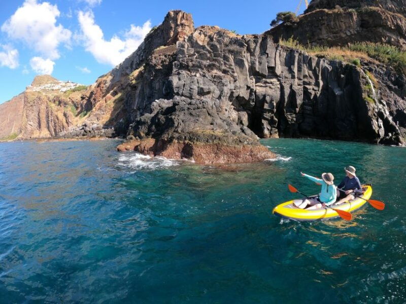 camara-de-lobos-private-guided-kayaking-tour-in-madeira
