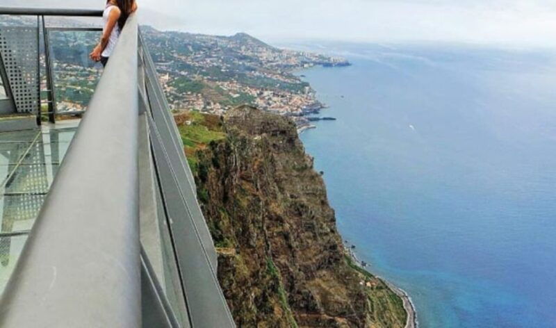 camara-de-lobos-sky-walk-cabo-girao-guided-tuk-tuk-tour