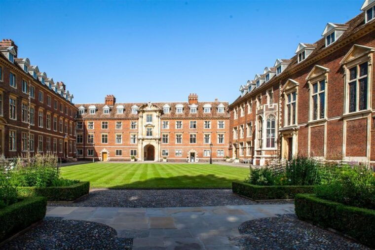 cambridge-2-hour-private-university-walking-tour