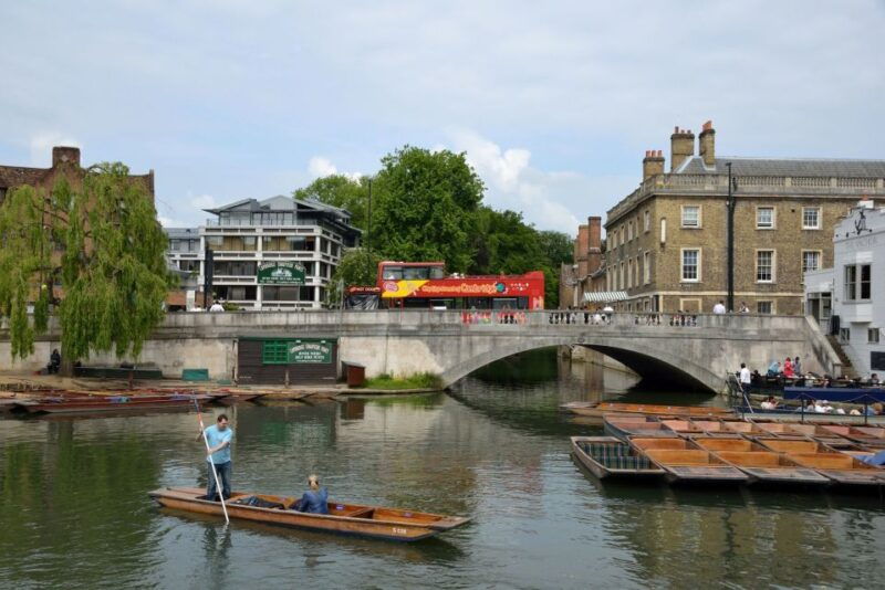 cambridge-city-sightseeing-hop-on-hop-off-bus-tour