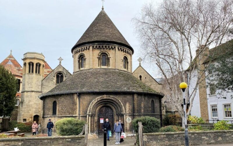 cambridge-city-walking-tour-exploration-game