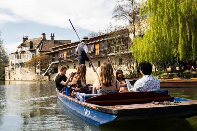 Cambridge: Punting Tour on the River Cam - Introduction