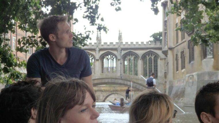 cambridge-punting-tour-on-the-river-cam