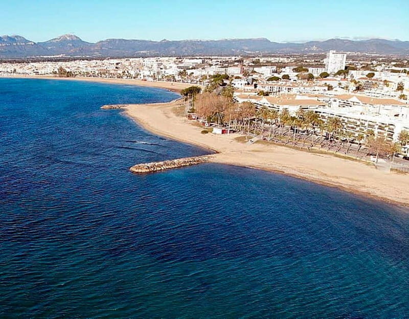Cambrils: club Scuba Diving for beginners with hotel pickup - Who Will Love This Tour?