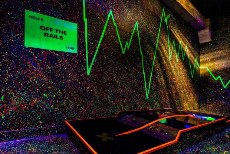 camden-junkyard-golf-club-tickets-for-9-or-18-holes