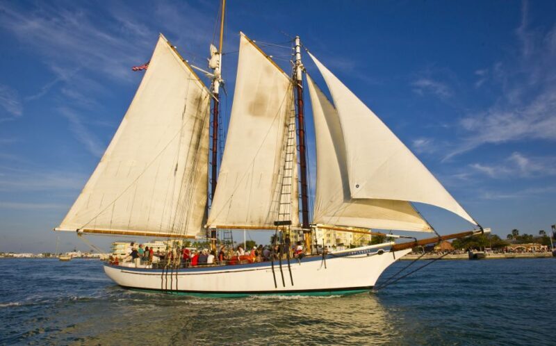 Camden: Sunset Sailing Cruise on a Wooden Schooner - Exploring the Camden Sunset Sailing Cruise
