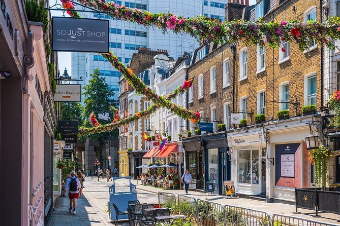 camdens-yuletide-stroll-lights-markets-magic