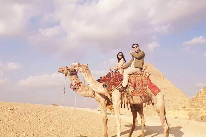 Camel or Horse riding Giza Pyramids Desert - Key Points