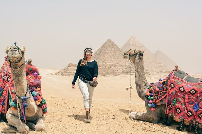 Camel Ride around Giza Pyramids Sunset or Sunrise or any time - The Experience at a Glance