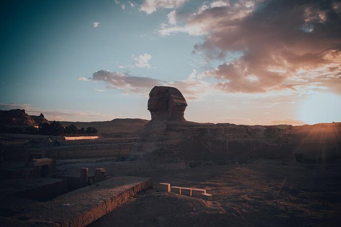 Camel Ride at Giza Pyramids during sunset - The Experience: What You Can Expect