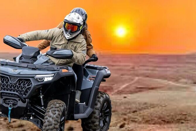 Camel Ride Experience in Agafay Desert with Dinner in Berber Camp - Key Points
