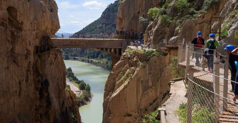 caminito-del-rey-guided-tour-with-1-drink-and-shuttle-bus
