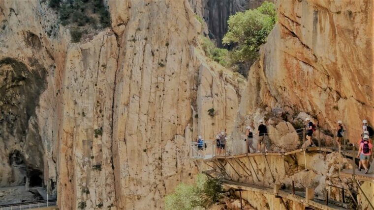caminito-del-rey-trekking-tour-with-hiking-guide