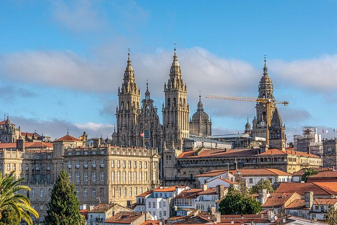 camino-de-santiago-last-100-km-walk-from-sarria-to-santiago-de-compostela