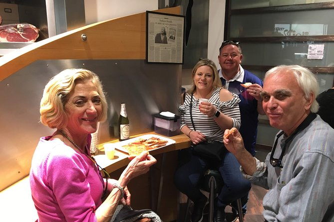 campo-dei-fiori-market-and-trevi-fountain-district-food-wine-tour-in-rome-2