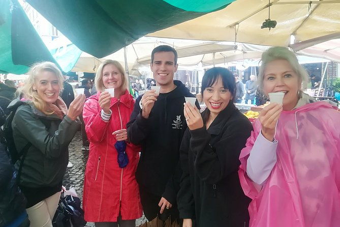 campo-dei-fiori-market-and-trevi-fountain-district-food-wine-tour-in-rome