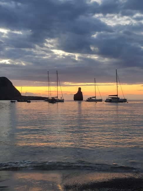 Can Marca caves, Las Dalias Hippie Market and Benirras Tour - FAQ