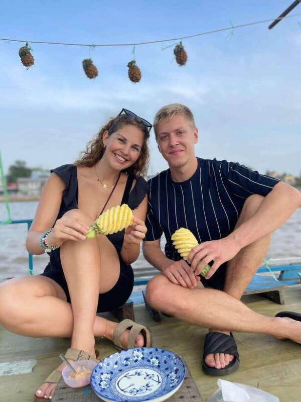 can-tho-authentic-floating-market-wild-canal-system-cocoa