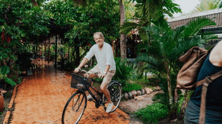 can-tho-cycling-in-the-countryside