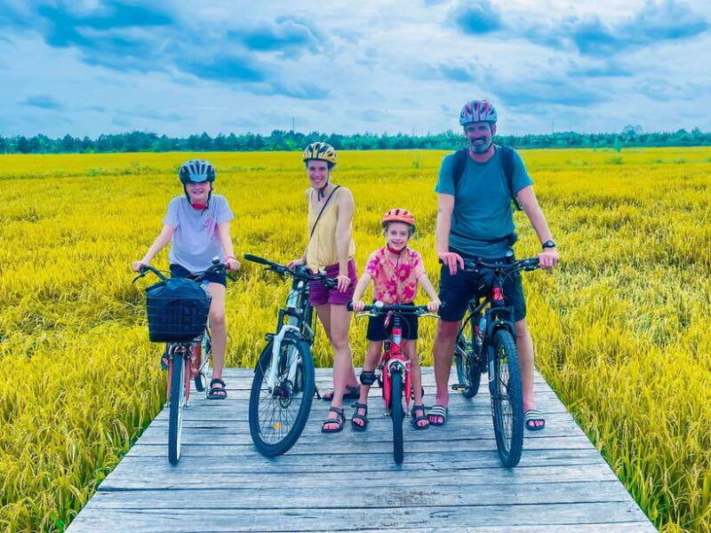 can-tho-floating-market-cycling-cacao-farm-rice-field