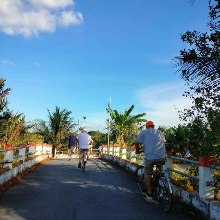 can-tho-rural-vietnam-biking-tour-with-local-delights