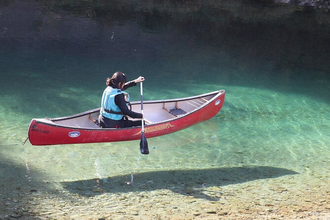 canadian-canoe-spaceship-experience