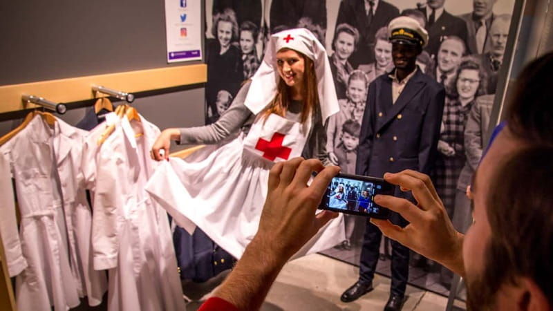 canadian-museum-of-immigration-at-pier-21-admission-tour