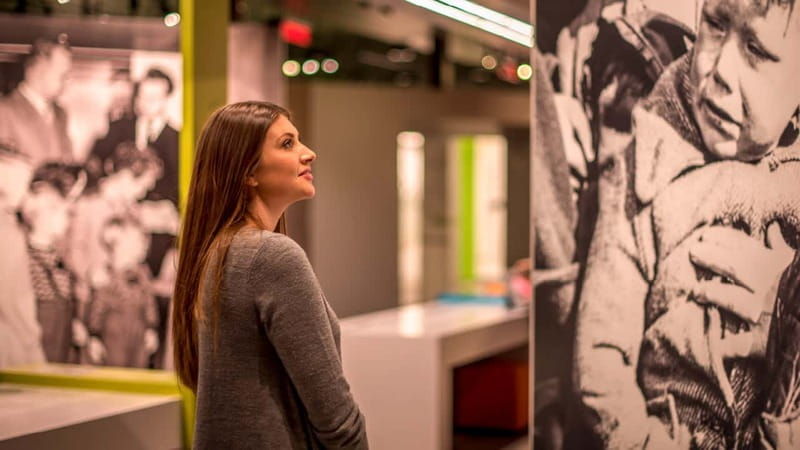canadian-museum-of-immigration-at-pier-21-admission-tour