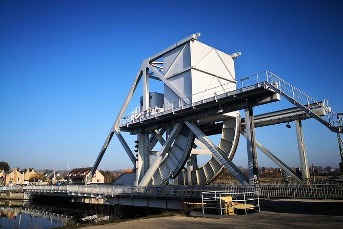 canadians-in-normandy-d-day-beaches-juno-beach-and-pegasus-bridge-3-7-pax