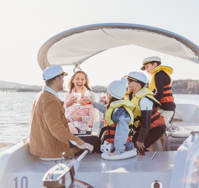 Canberra: Electric Picnic Boat Rental - Practicalities and Logistics