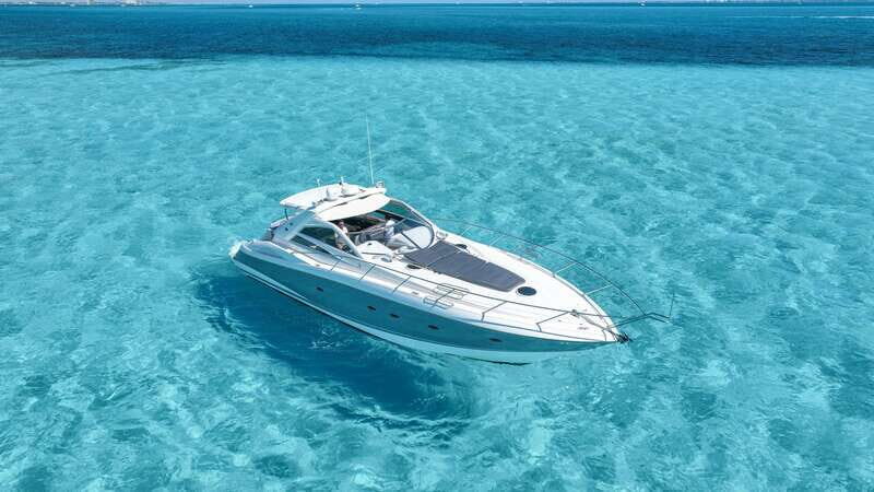 Cancun: 52-Foot Yacht Rental - An In-Depth Look at the Cancun Yacht Experience
