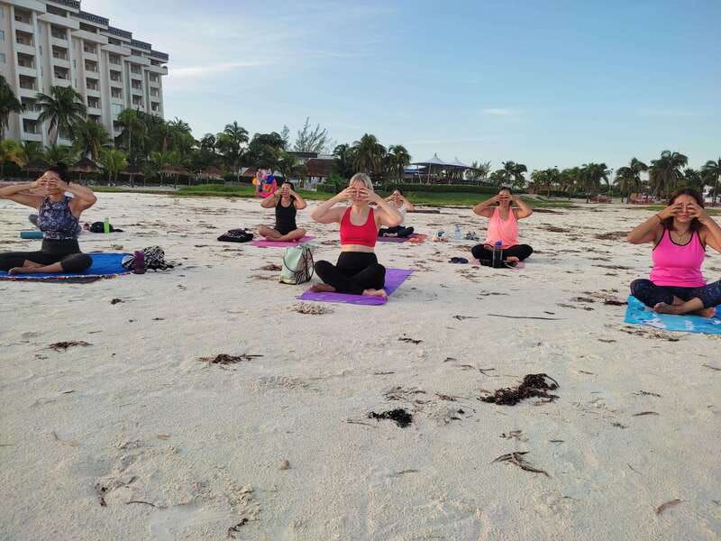cancun-beach-yoga-class-with-guided-meditation