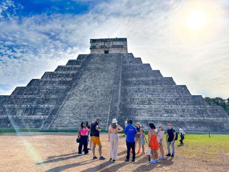 cancun-chichen-itza-early-access-tour-with-transportation