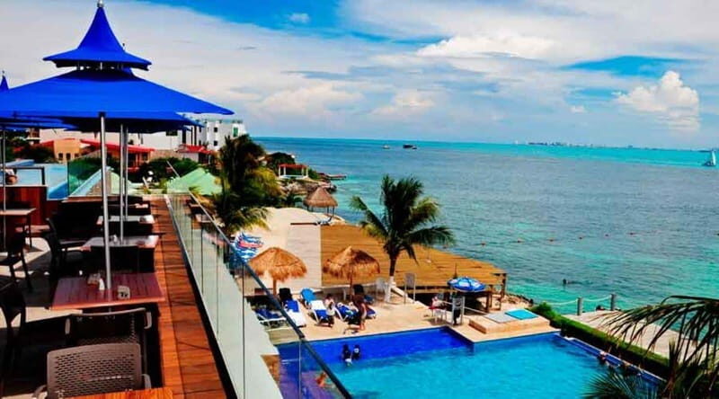 Cancún - Dolphin Cat & Swim Adventure - The Value of the Tour