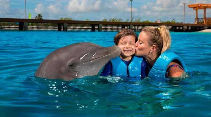 Cancún - Dolphin Cat & Swim Adventure - Who is This Tour Best For?