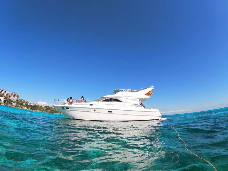 Cancun: Exclusive Sea Ray Express Bridge for 14 people - A detailed look at the itinerary