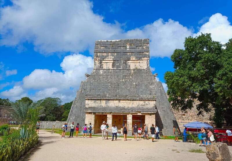 Cancún: Explore Chichen Itza & Cenote Hubiku & Ikkil - Cenote Hubiku: Serenity and Sacred Waters