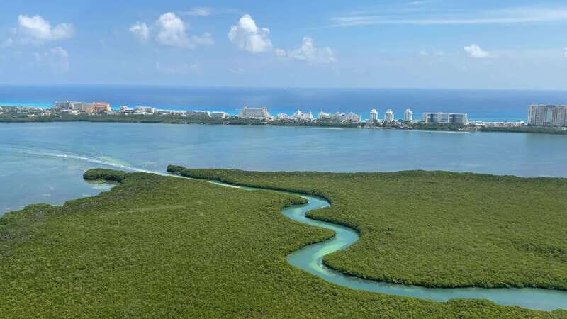 Cancun Hotel Zone: Panoramic Flight - Who Will Love This Experience?